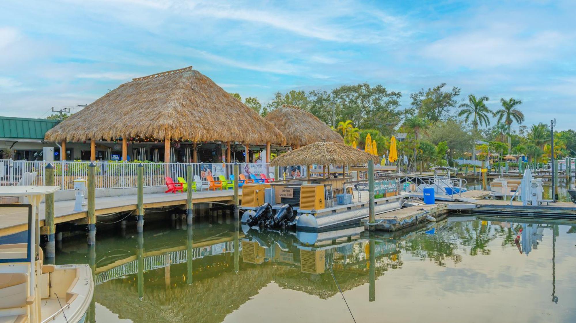 All-New Waterfront With Balcony,Pool,Tiki Bar,Gym Sarasota Buitenkant foto